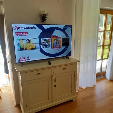 Apartament Johanna 1 *