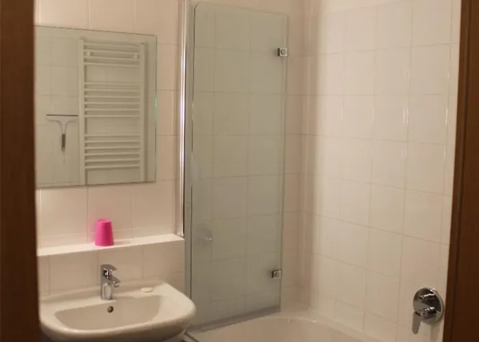 Johanna 1 Раурис